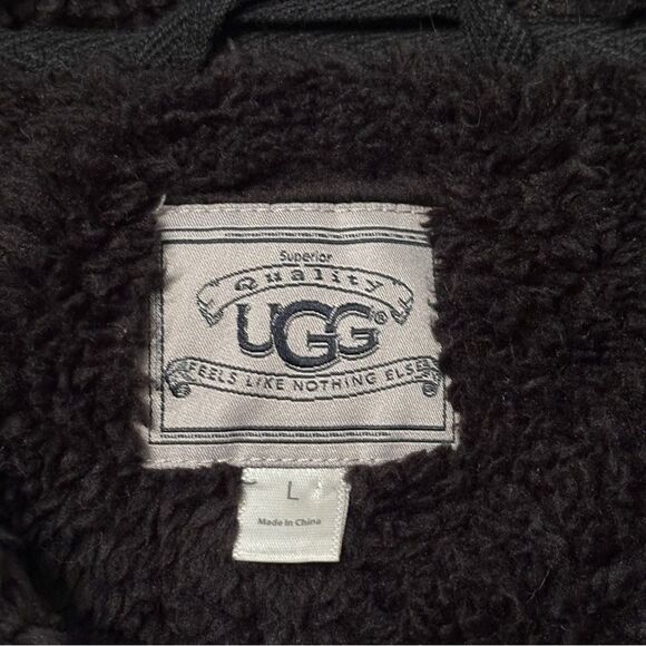 UGG Australia Kalib Blue Plaid Sherpa Lined Robe Men’s Size L - Picture 9 of 10